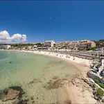 In By The Sea * Carqueiranne